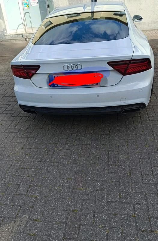 Weiß Gebraucht 2014 Audi S7 Kleinwagen | 22.550 € - Bild 1/4