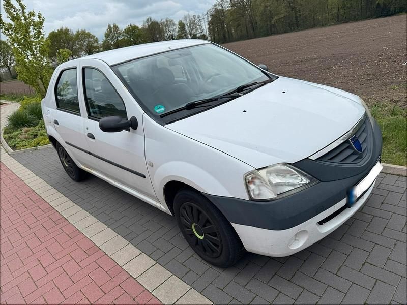 Second-hand Dacia Logan 75 CP (55 kW) 2006 Alb Berlinǎ