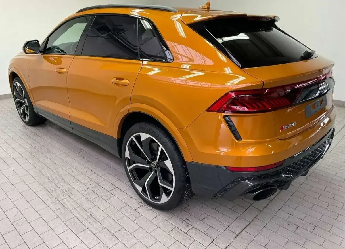 Gebraucht Audi Q8 600 PS (441 kW) 2022 Drachenorange metallic SUV
