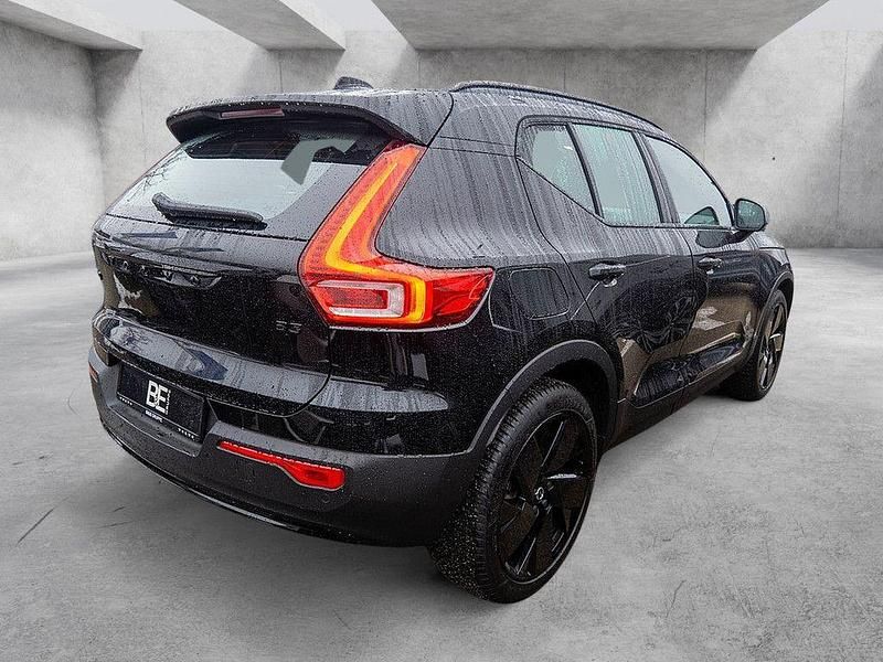 Gebraucht Volvo XC40 Plus 163 PS (119 kW) 2024 Schwarz SUV