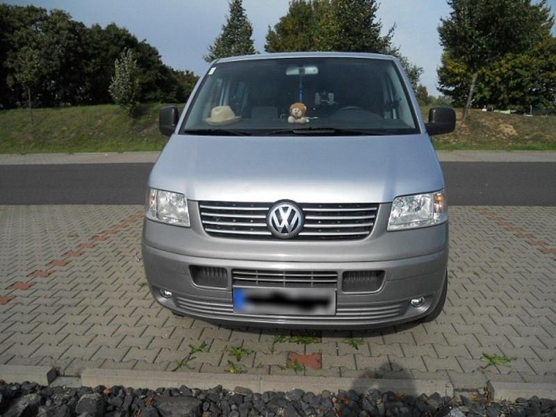 Gebraucht VW T5 131 PS (96 kW) 2009 Silber Van