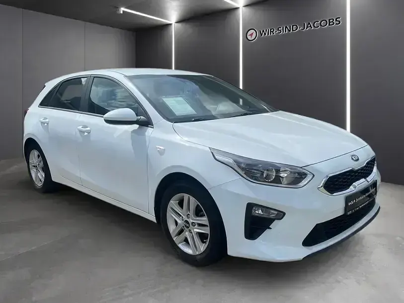 Gebraucht Kia Ceed Attract 99 PS (72 kW) 2019 Weiss Kleinwagen