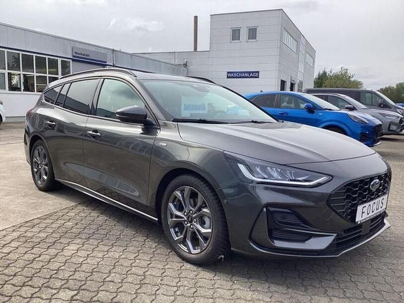 Gebraucht Ford Focus ST-Line X 155 PS (114 kW) 2024 Andere Limousine