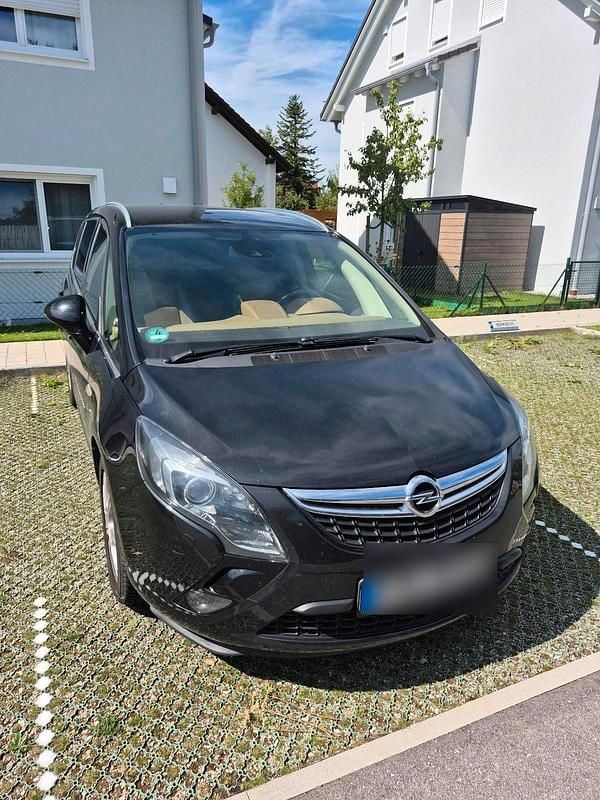 Schwarz Gebraucht 2012 Opel Zafira Tourer Van / Kleinbus | 6.700 € (Fairer Preis) - Bild 1/4