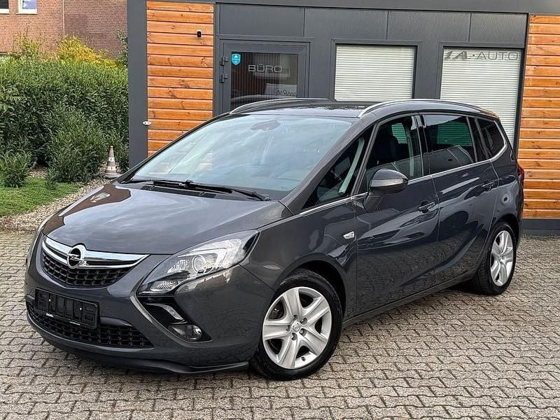 Grau Gebraucht 2015 Opel Zafira Tourer Innovation Van / Kleinbus | 9.990 € (Fairer Preis) - Bild 1/4