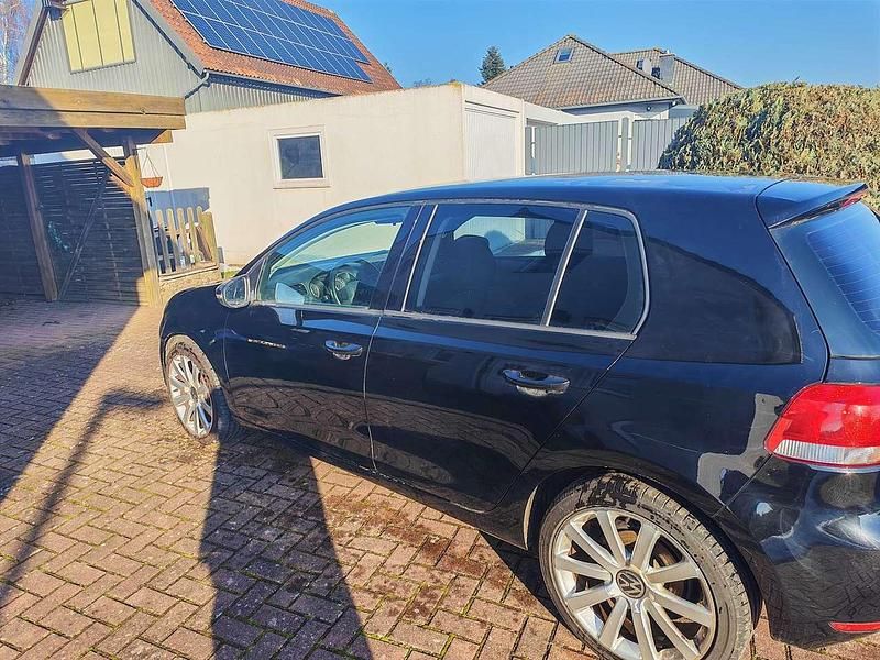 Gebraucht VW Golf VI Trendline 80 PS (58 kW) 2010 Schwarz Kleinwagen