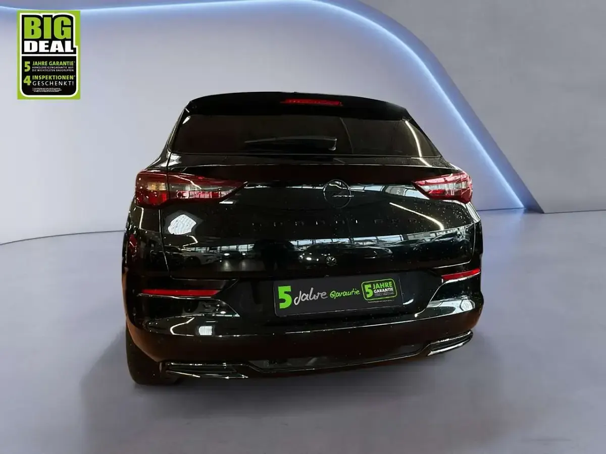 Gebraucht Opel Grandland X GS Line 131 PS (96 kW) 2023 Lackierung schwarz perla nera/ SUV
