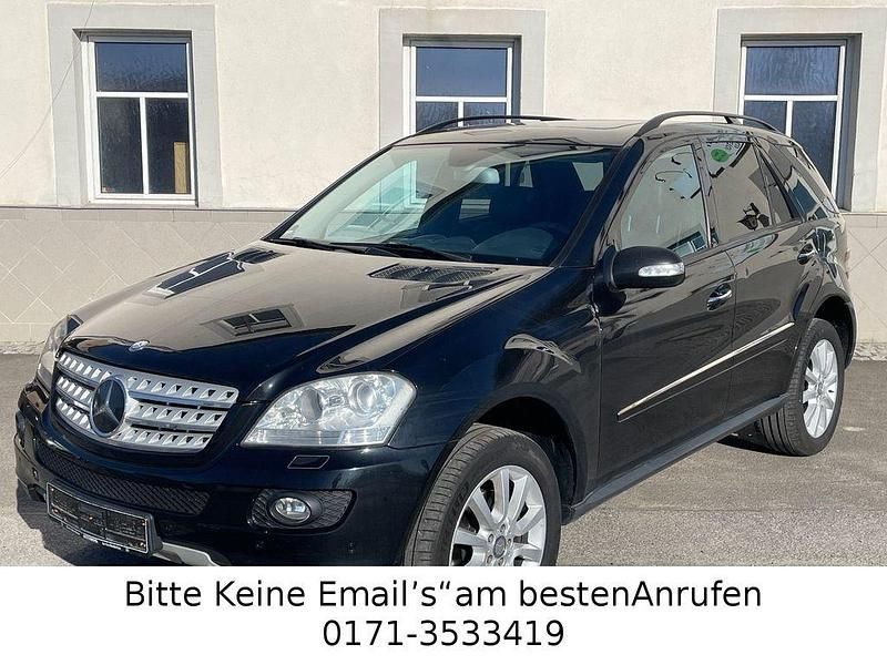Gebraucht Mercedes ML320 224 PS (164 kW) 2007 Schwarz SUV