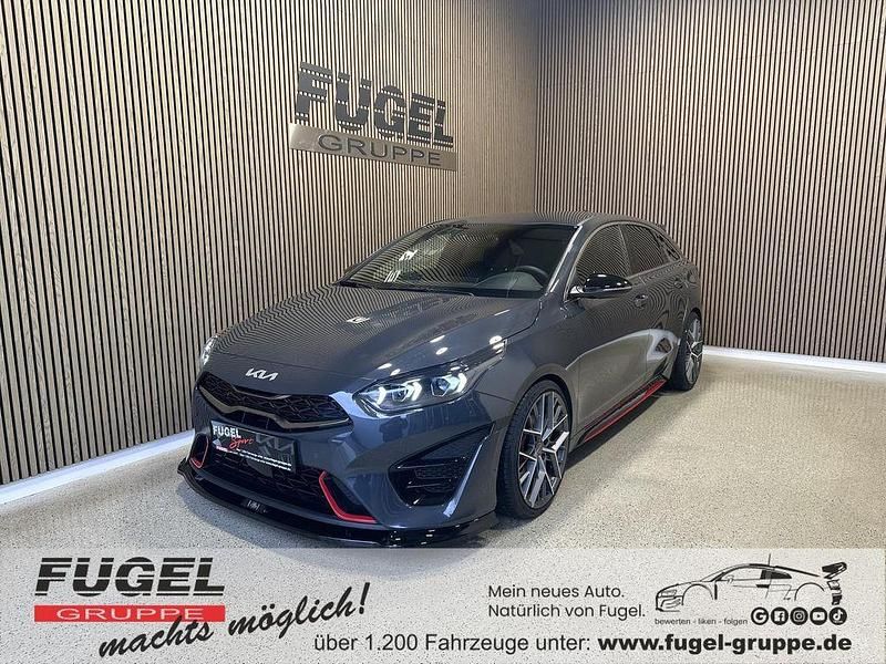 (h8g) dark penta metal m Gebraucht 2024 Kia ProCeed Sport Kleinwagen | 33.999 € (Fairer Preis) - Bild 1/4