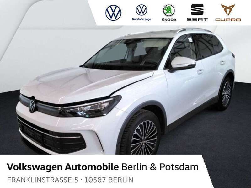 Pure white Gebraucht 2024 VW Tiguan Life SUV | 34.433 € (Fairer Preis) - Bild 1/4