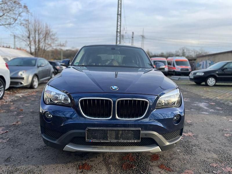Gebraucht BMW X1 184 PS (135 kW) 2012 Blau SUV