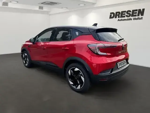 Ny Renault Captur 91 HK (66 kW) 2025 Röd SUV