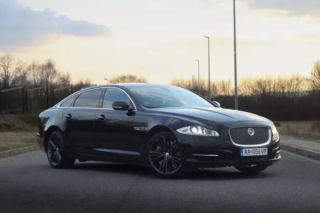Gebraucht Jaguar XJ 510 PS (375 kW) 2012 Schwarz Limousine
