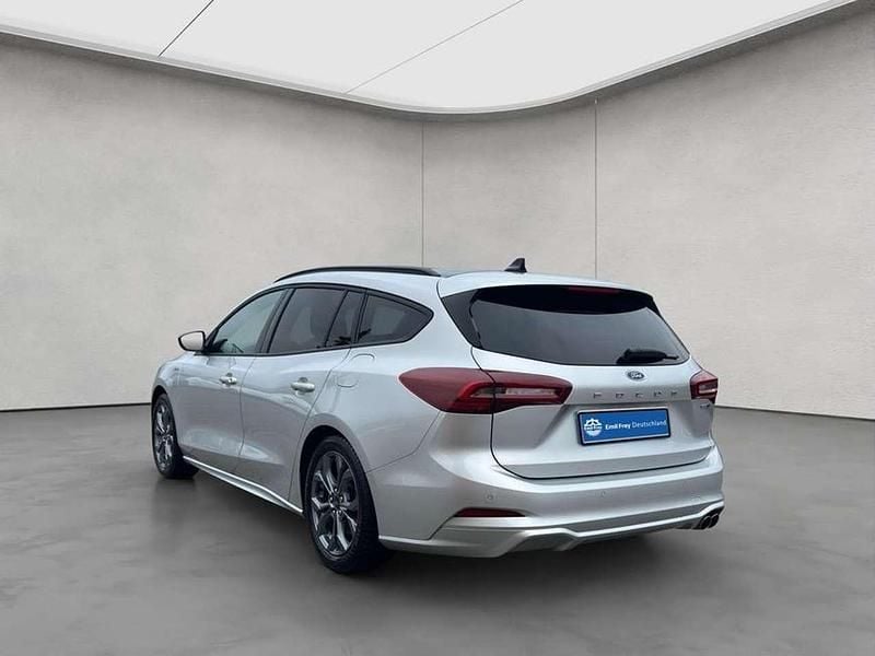 Używany Ford Focus ST-Line 155 KM (114 kW) 2024 Srebrny Kombi