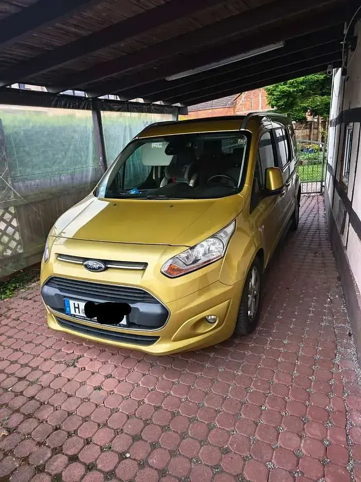 Gebraucht Ford Tourneo Titanium 116 PS (85 kW) 2015 Gelb Kombi