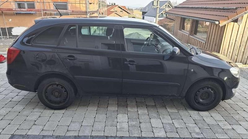 Gebraucht Skoda Fabia Elegance 105 PS (77 kW) 2012 Schwarz Kombi