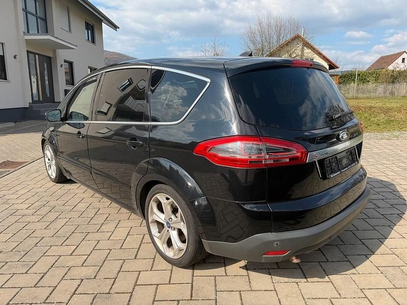 Occasion Ford S-MAX Titanium 140 ch (102 kW) 2011 Noir Monospace
