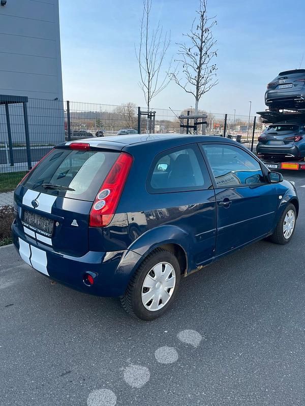 Gebraucht Ford Fiesta 2008 Blau Kleinwagen