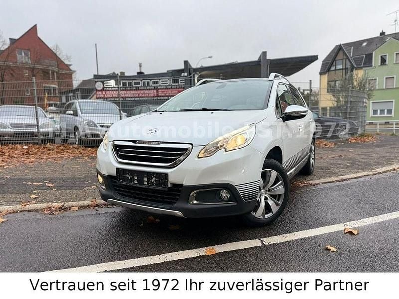 Weiß Gebraucht 2015 Peugeot 2008 Allure SUV | 4.490 € (Superpreis) - Bild 1/4