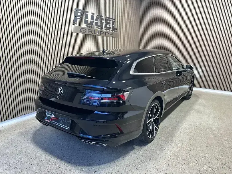 Gebraucht VW Arteon R 320 PS (235 kW) 2022 Deep black perleffekt Kombi