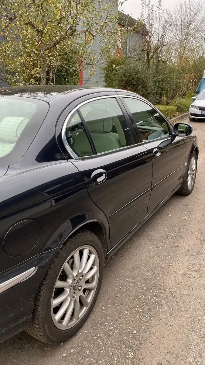 Gebraucht Jaguar X-type Executive 230 PS (169 kW) 2006 Schwarz Limousine