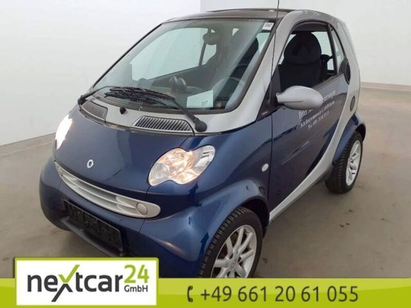 Silver metallic Gebraucht 2004 Smart ForTwo Coupé Basis Coupé | 2.990 € (Etwas zu teuer) - Bild 1/4