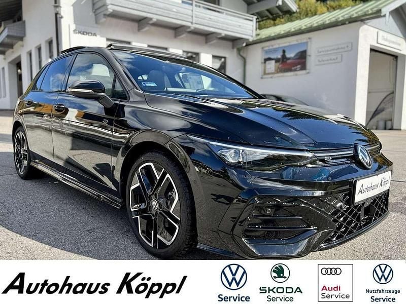 Schwarz Neu 2025 VW Golf VIII R-line Limousine | 43.990 € (Teuer) - Bild 1/3