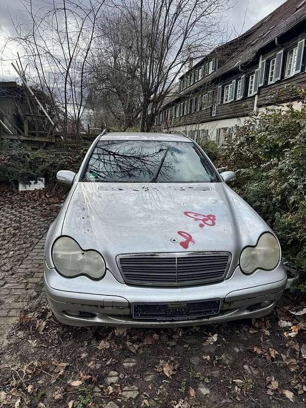 Gebraucht Mercedes C180 Elegance 143 PS (105 kW) 2003 Kombi