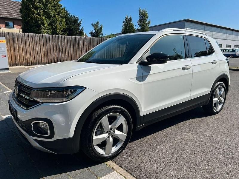 Weiß Gebraucht 2023 VW T-Cross Style SUV | 18.800 € (Superpreis) - Bild 1/4