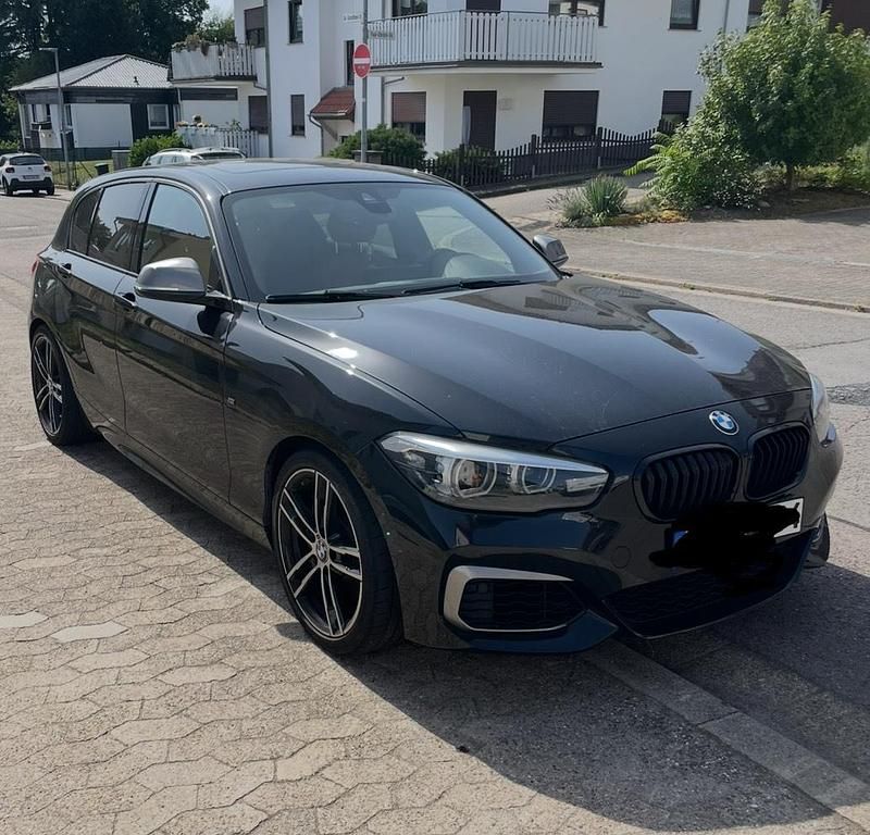 Schwarz Gebraucht 2018 BMW M140 M Sport Kleinwagen | 35.000 € (Fairer Preis) - Bild 1/4