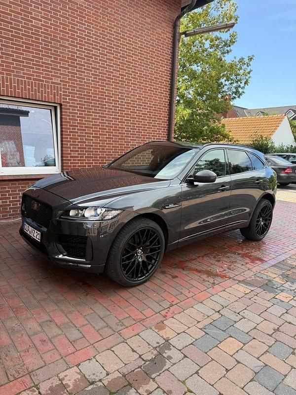 Gebraucht Jaguar F-Pace 300 PS (220 kW) 2019 Grau SUV