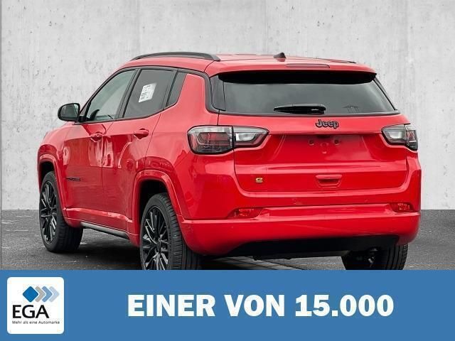 Gebraucht Jeep Compass Altitude 131 PS (96 kW) 2024 Rot SUV