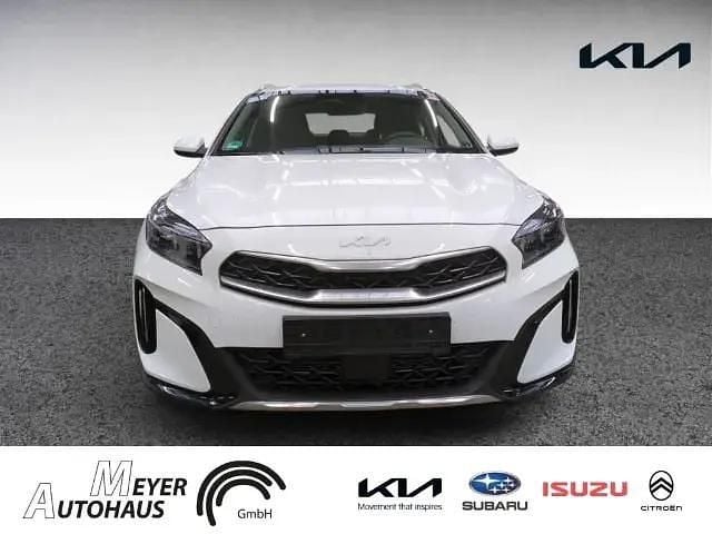 Używany Kia XCeed Vision 140 KM (102 kW) 2025 Biały SUV