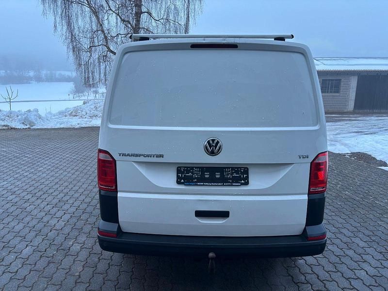 Gebraucht VW Transporter 102 PS (75 kW) 2016 Weiß Van