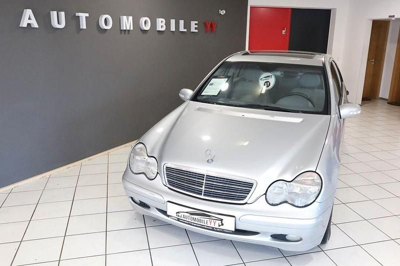 Gebraucht Mercedes C220 Classic 143 PS (105 kW) 2000 Silber Limousine