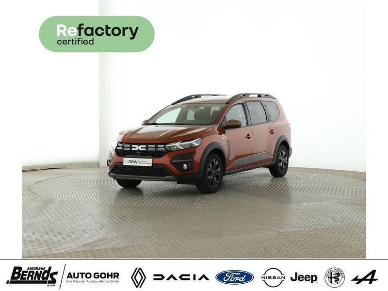 Terracottabraun (cnz) Gebraucht 2025 Dacia Jogger Extreme Van / Kleinbus | 20.880 € (Fairer Preis) - Bild 1/4