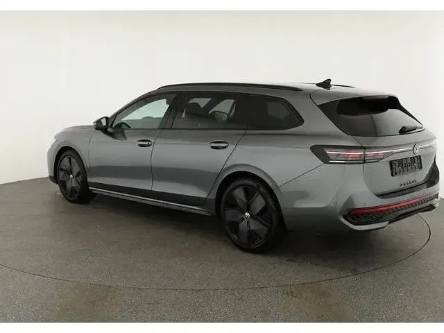 Neu VW Passat R-line 265 PS (194 kW) 2026 Kombi