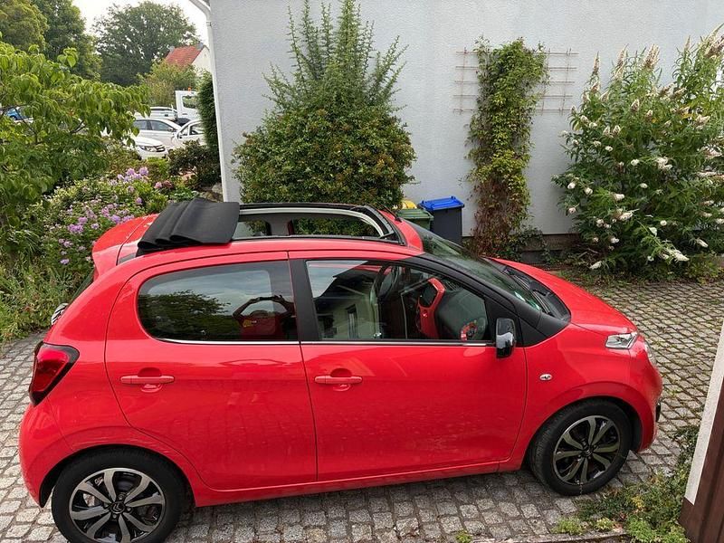Rot Gebraucht 2015 Citroën C1 Feel Kleinwagen | 5.249 € (Superpreis) - Bild 1/4