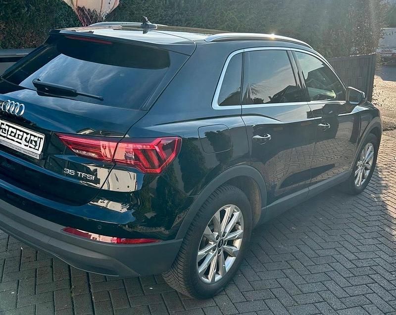 Gebraucht Audi Q3 150 PS (110 kW) 2021 Schwarz SUV