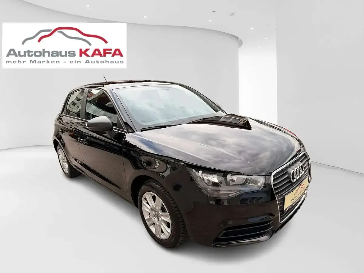 Gebraucht Audi A1 Attraction 86 PS (63 kW) 2015 Brillantschwarz Kleinwagen