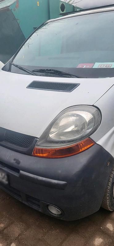 Gebraucht Renault Trafic 90 PS (66 kW) 2023 Weiß Van / Kleinbus