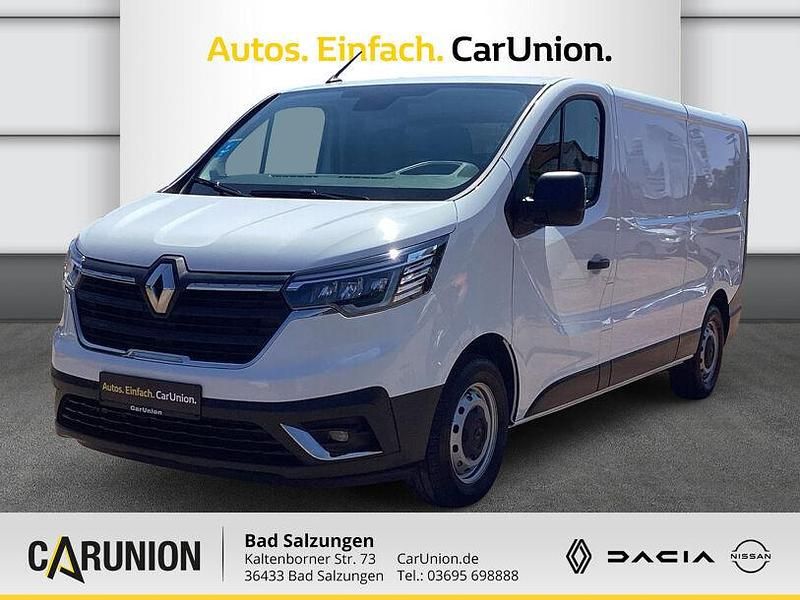 Arktis weiß (weiß) Gebraucht 2023 Renault Trafic Komfort Van | 26.500 € (Fairer Preis) - Bild 1/4