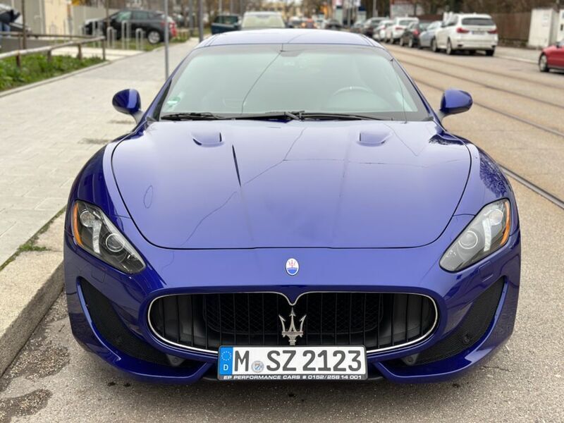 Blau Gebraucht 2017 Maserati Granturismo Coupé | 77.900 € (Teuer) - Bild 1/4