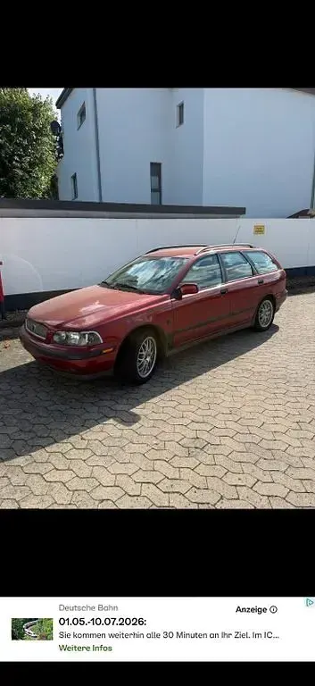 Gebraucht Volvo V40 122 PS (89 kW) 2000 Rot Kombi