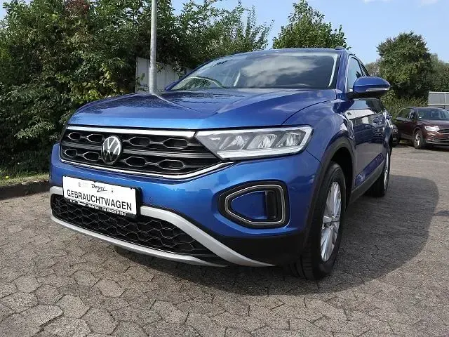 Gebraucht VW T-Roc Life 110 PS (80 kW) 2022 Ravennablau metallic SUV