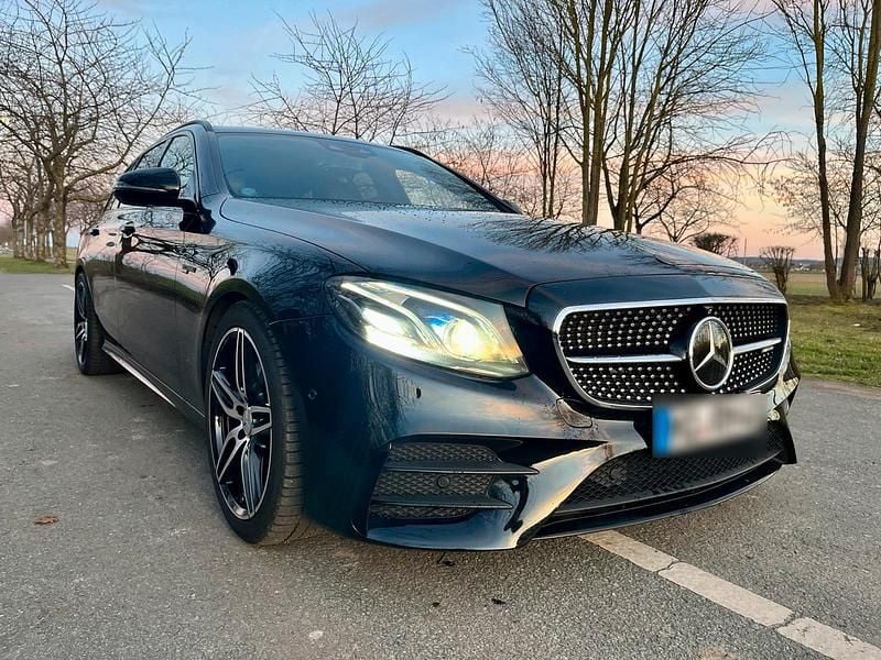 Gebraucht Mercedes E43 AMG AMG 401 PS (294 kW) 2017 Schwarz Limousine