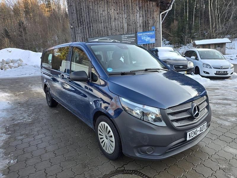 Gebraucht Mercedes Vito 136 PS (100 kW) 2022 Blau Van