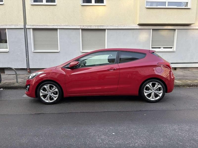 Gebraucht Hyundai i30 135 PS (99 kW) 2013 Coupé