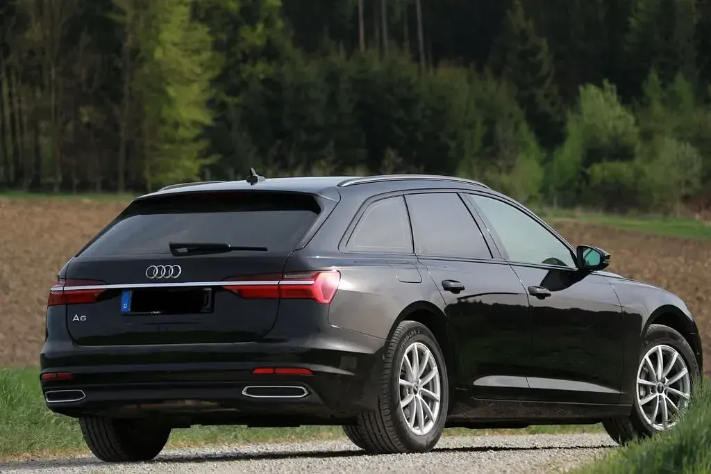 Second-hand Audi A6 204 CP (150 kW) 2021 Negru Break