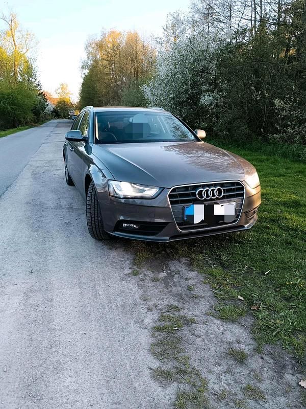Gebraucht Audi A4 150 PS (110 kW) 2014 Kombi